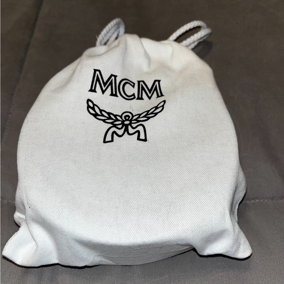 MCM Claus Reversible Belt | Summer Green Size 33 - Picture 4 of 5